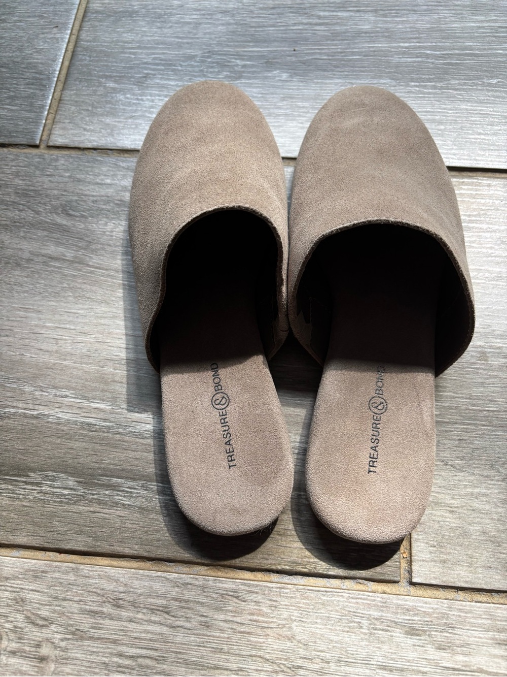Women’s Suede Slip-On Mule - Taupe